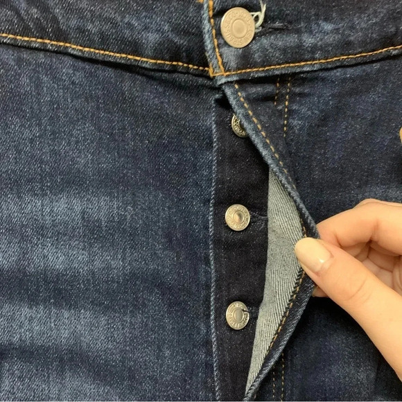 Levi’s Ribcage Straight Ankle Jeans - Picture 3 of 12